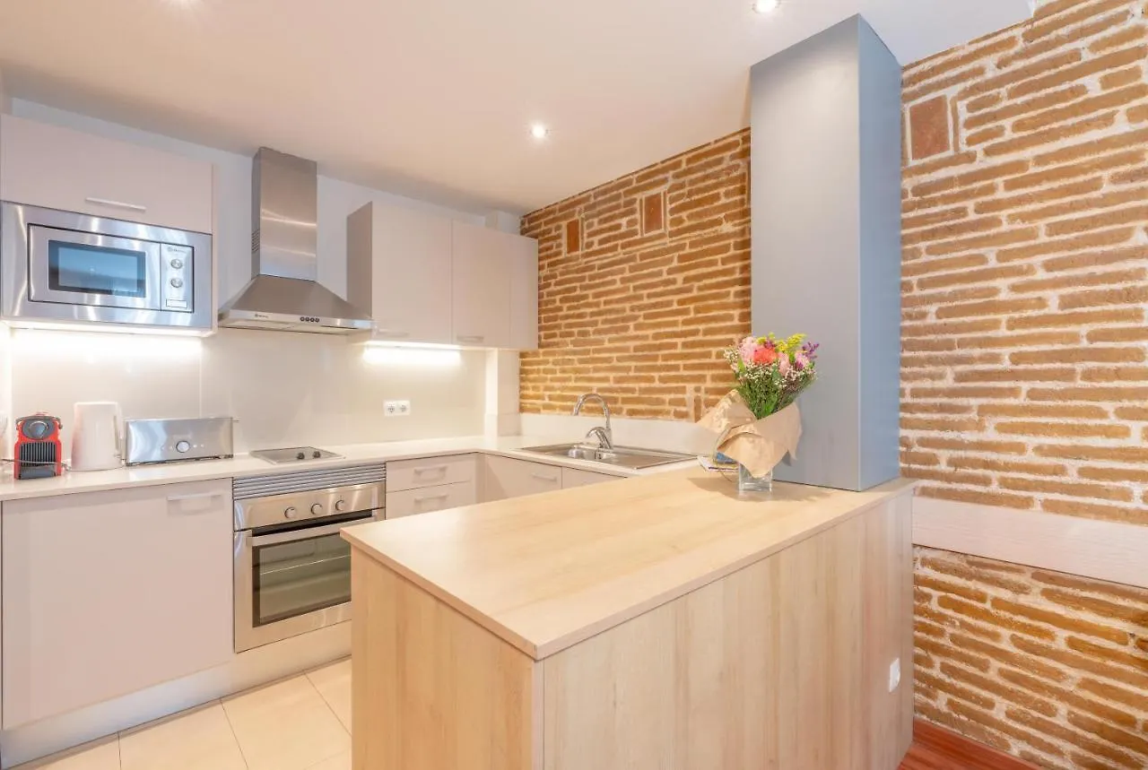 Apartment Serennia Cest Apartamentos Arc De Triomf Barcelona