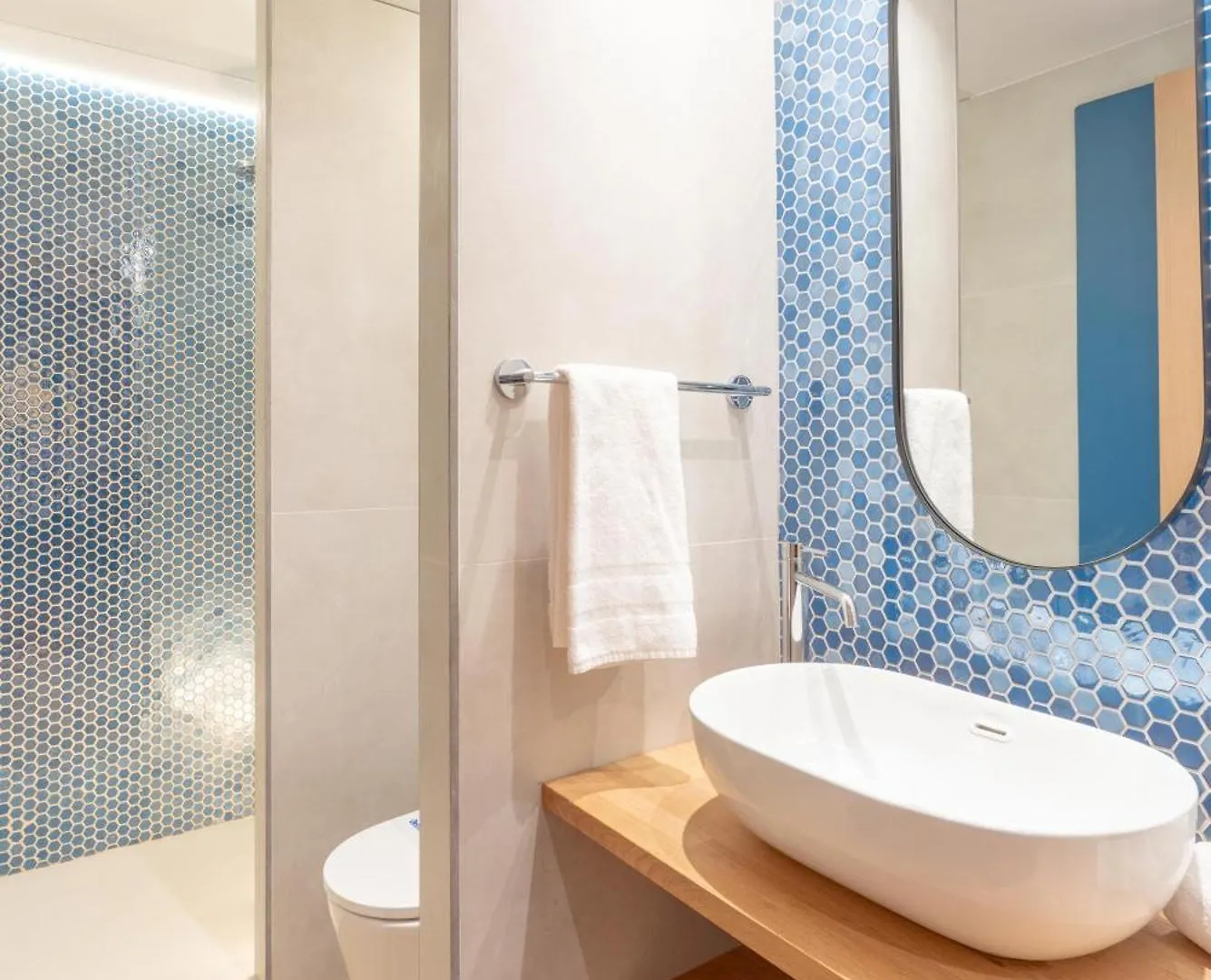 Apartment Serennia Cest Apartamentos Arc De Triomf Barcelona
